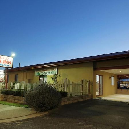 Tenterfield Motor Inn Bagian luar foto